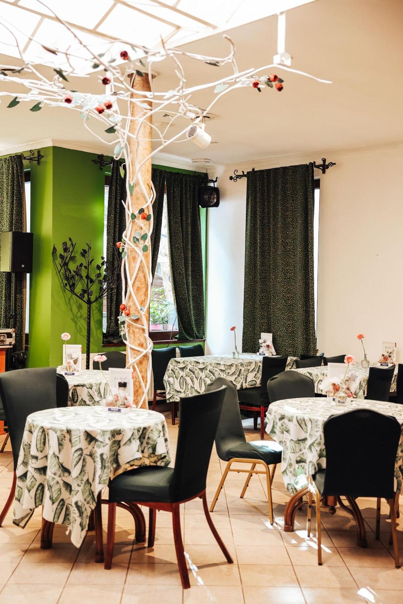 Hotel Diament Economy Gliwice Ngoại thất bức ảnh
